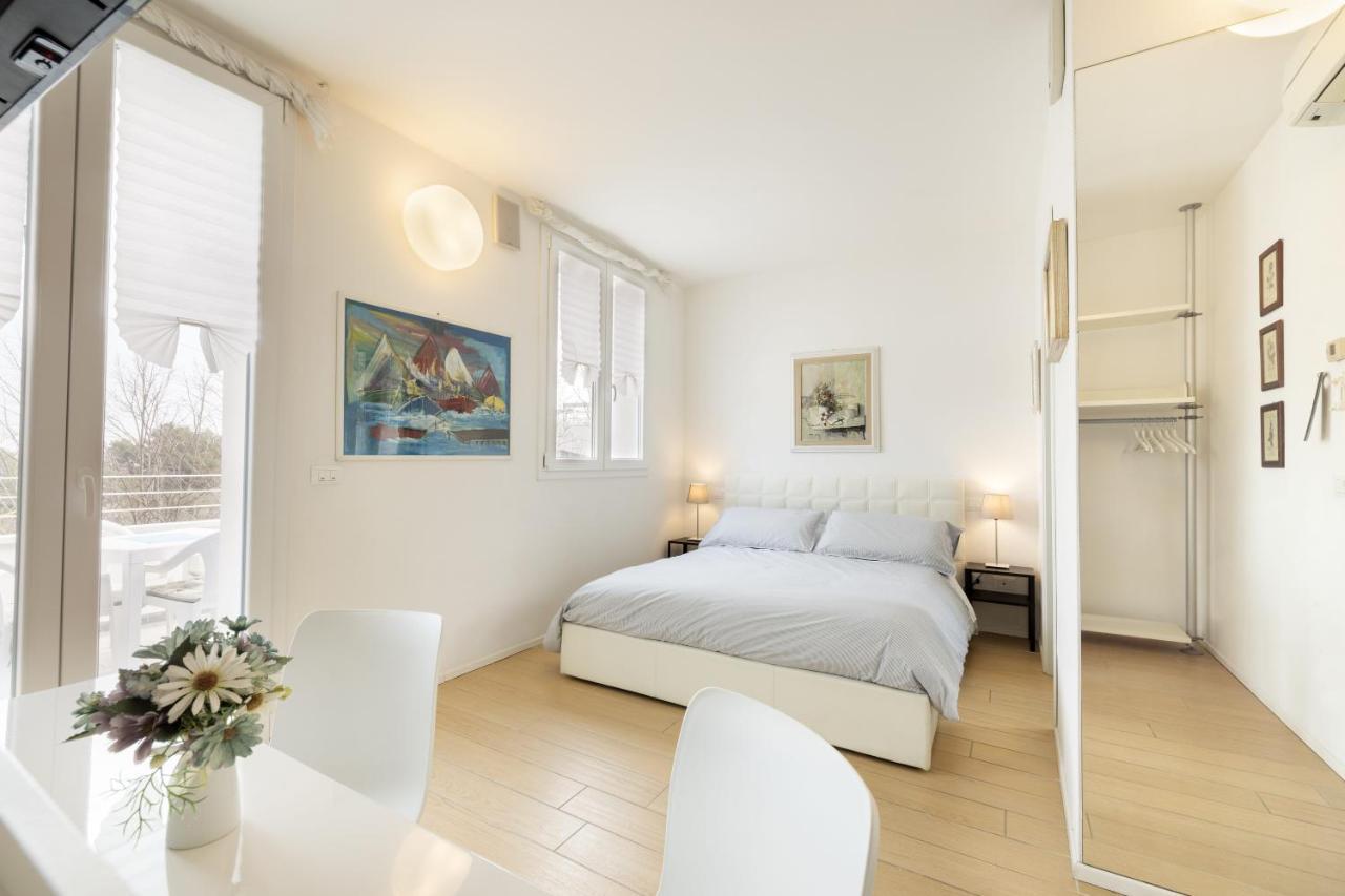 B&B Ca Bianca Ventisette Риччоне Экстерьер фото