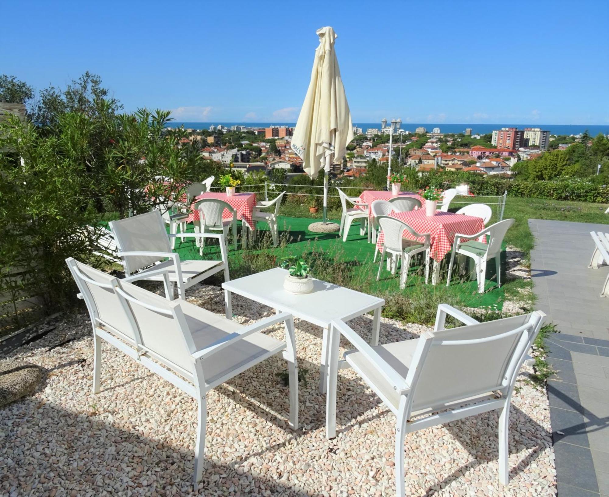 B&B Ca Bianca Ventisette Риччоне Экстерьер фото